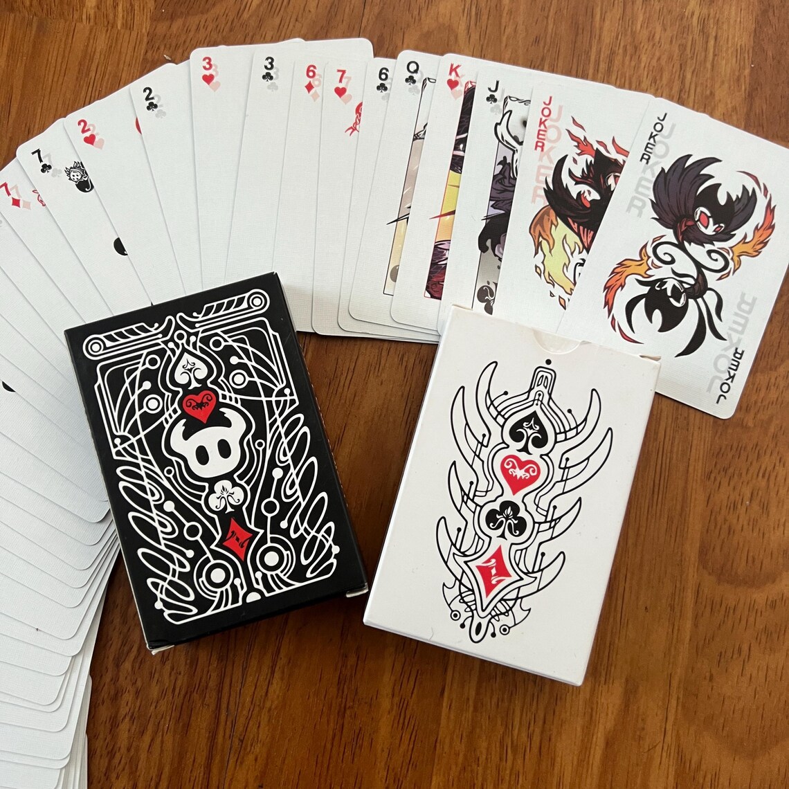 Board Games - Стандартный набор игральных карт Hollow Knight,
