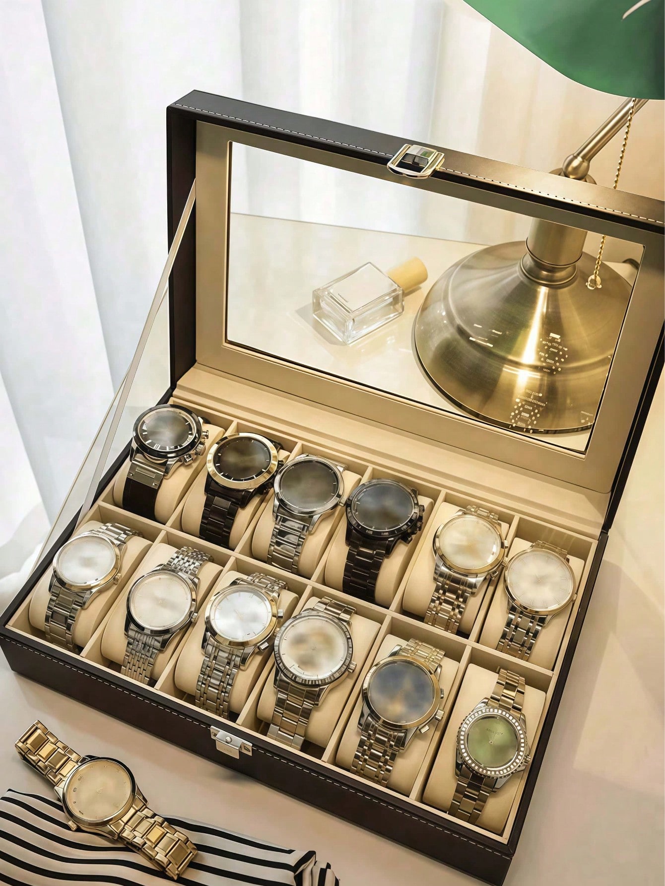 Кожаная шкатулка для часов с з – обзор и цена Token Tray Organizer